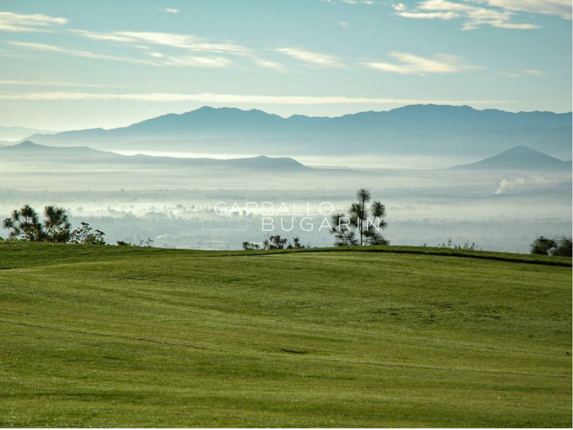 Increíble terreno en Venta en El Cielo con vista al campo de golf