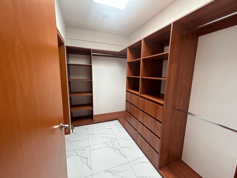 Se renta casa en Virreyes
