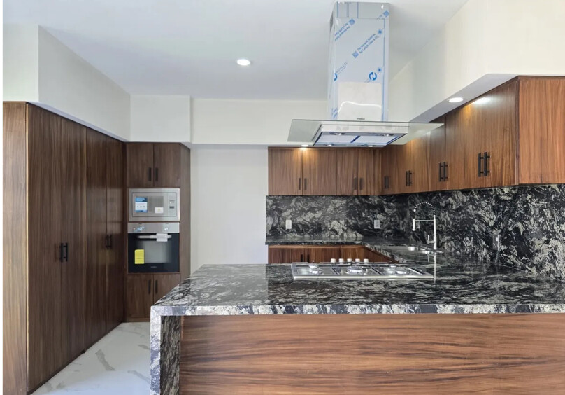 Se vende casa en Los Robles