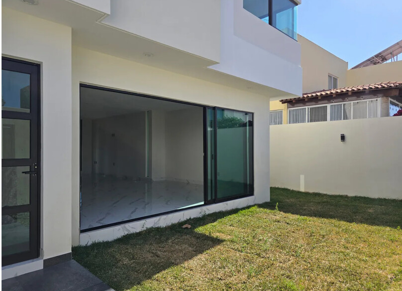 Se vende casa en Los Robles