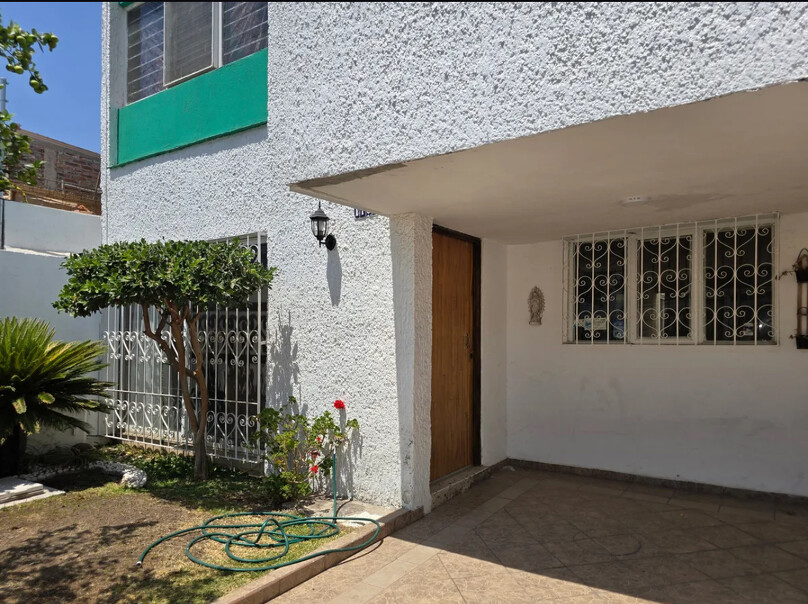 Casa en venta en Las Aguilas, Zapopan