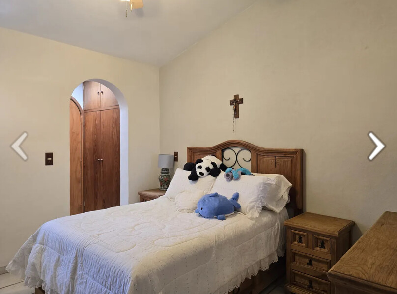 CASA EN VENTA EN PASEOS UNIVERSIDAD