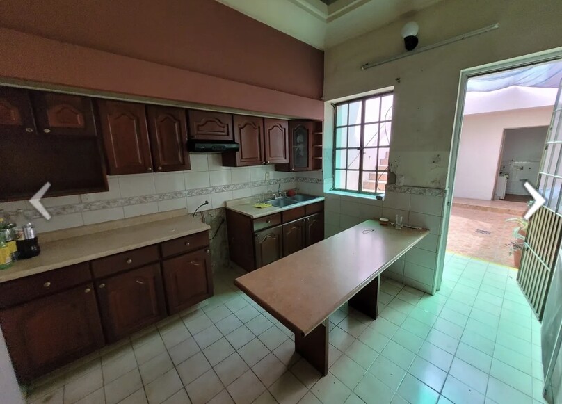 Se vende casa en la Moderna