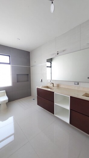 Se vende casa en Bosques Vallarta