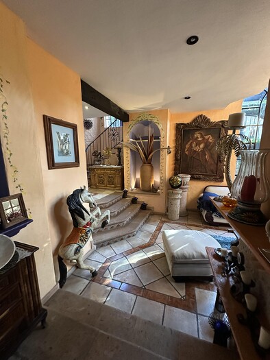 Se vende casa en Puerta de Hierro