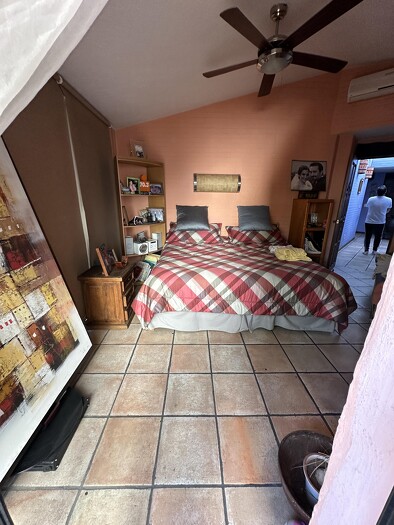 Se vende casa en Puerta de Hierro