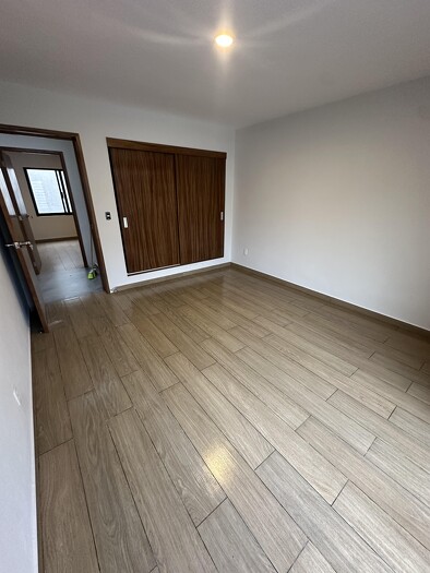 Se Vende Casa en Jardines Universidad