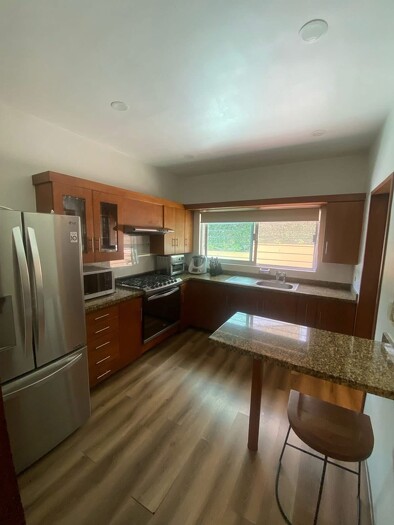 SE VENDE CASA EN JACARANDAS