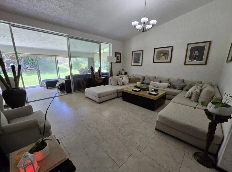 CASA EN VENTA EN CLUB DE GOLF SANTA ANITA