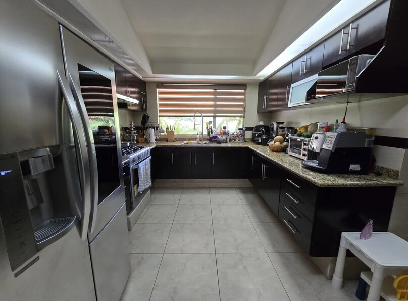 CASA EN VENTA EN CLUB DE GOLF SANTA ANITA