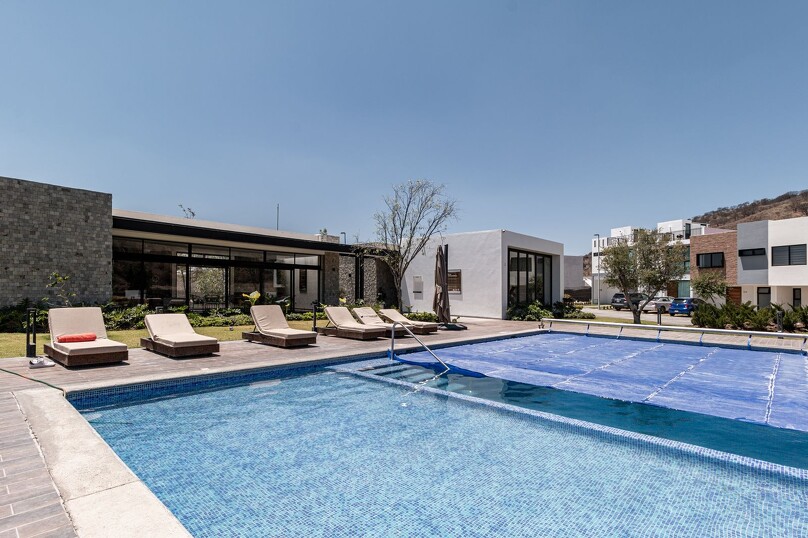 SE VENDE CASA EN SANTA ANITA