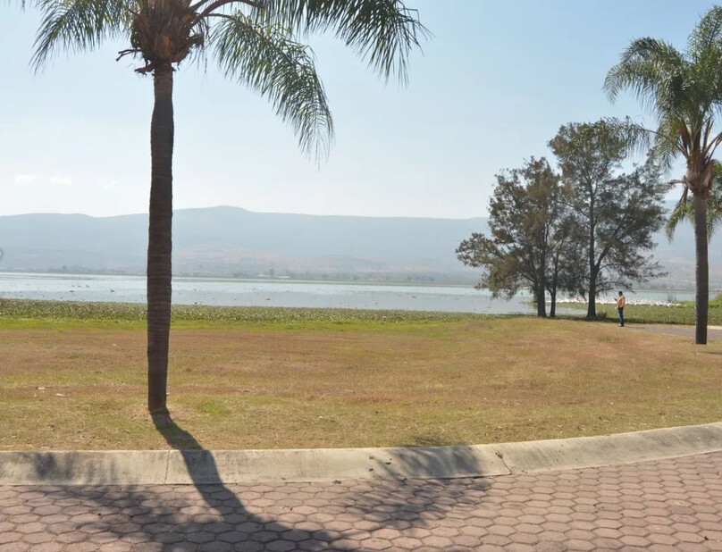 TERRENO EN VENTA FRENTE A LAGUNA DE CAJITITLÁN