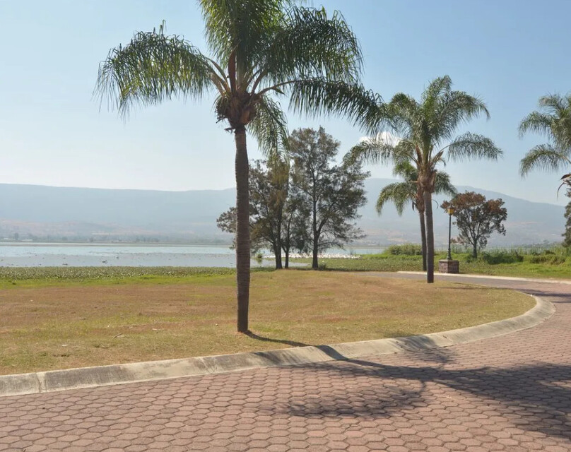 TERRENO EN VENTA FRENTE A LAGUNA DE CAJITITLÁN