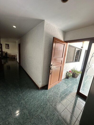 Se renta casa en Valle Real