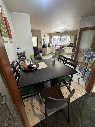 Se renta casa en Valle Real