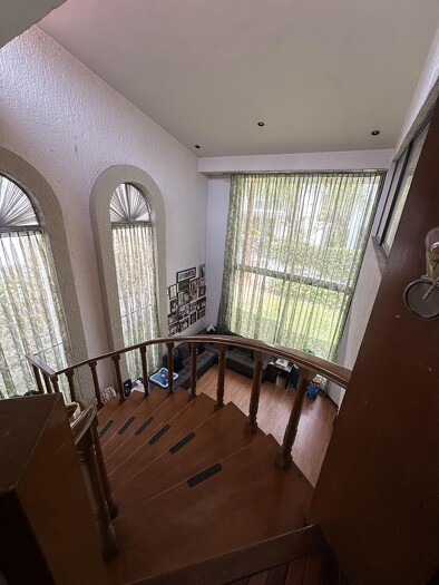 Se renta casa en Valle Real