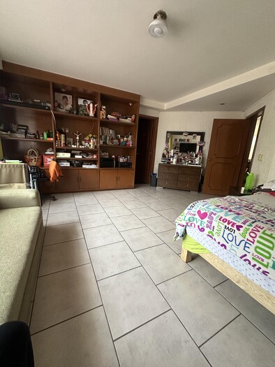 Se renta casa en Valle Real