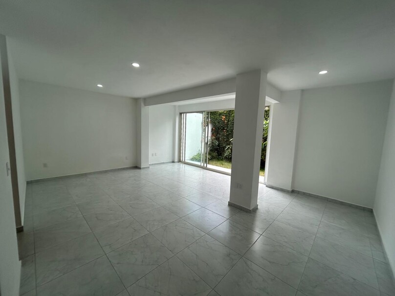 Se renta casa en Virreyes